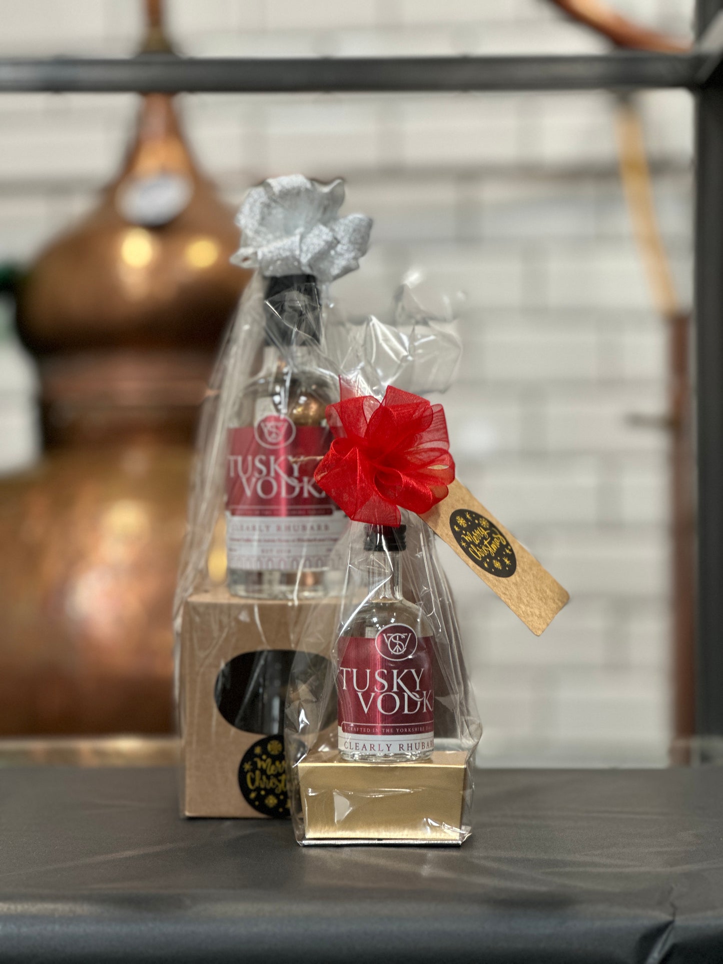 Christmas Gift Pack - 20cl Bottle & Exclusive Glass